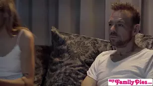 Watch how my stepsister shows me her cooleyhopper