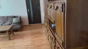 Russian woman fully demonstrates the power of taking a man's impressive size in her mouth