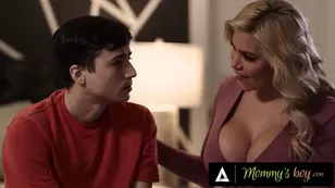 A step mom in bikini gives the erotic morning to her step son