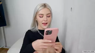 The girl was born to be fucked in a fitting room