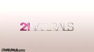 A lovely video with a delicious chick starring the stunning Stacy Bloom