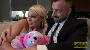 Young floozie enjoys intense sex with a guy equipped with a thick dick