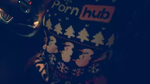 A struggling model shoots a home video with intense hardcore action