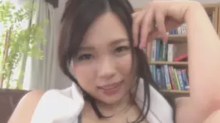 The use of a massive vibrator by a hot Yuki Miu