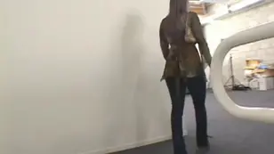 Mone Divine shows her body for a rap video audition