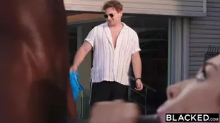 A sexy threesome with Barbie Stefany and Zuzu by the pool